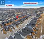 93 Crestbrook View SW Calgary