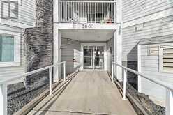 204, 3204 Valleyview Park SE Calgary