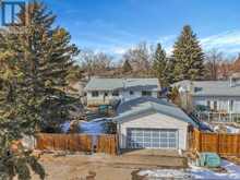 332 Pinewind Close NE Calgary