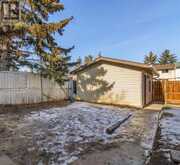 8 Dovercliffe Way SE Calgary