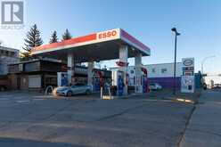 302, 2611 15A Street SW Calgary