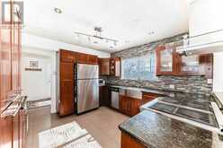 435 49 Avenue SW Calgary