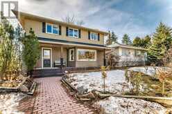 435 49 Avenue SW Calgary