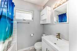 435 49 Avenue SW Calgary