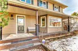 435 49 Avenue SW Calgary