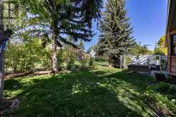 8 Sunmount Gardens SE Calgary