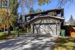 8 Sunmount Gardens SE Calgary