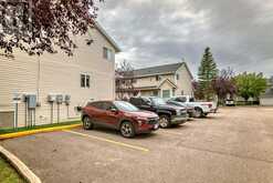 5, 567 Edmonton Trail NE Airdrie