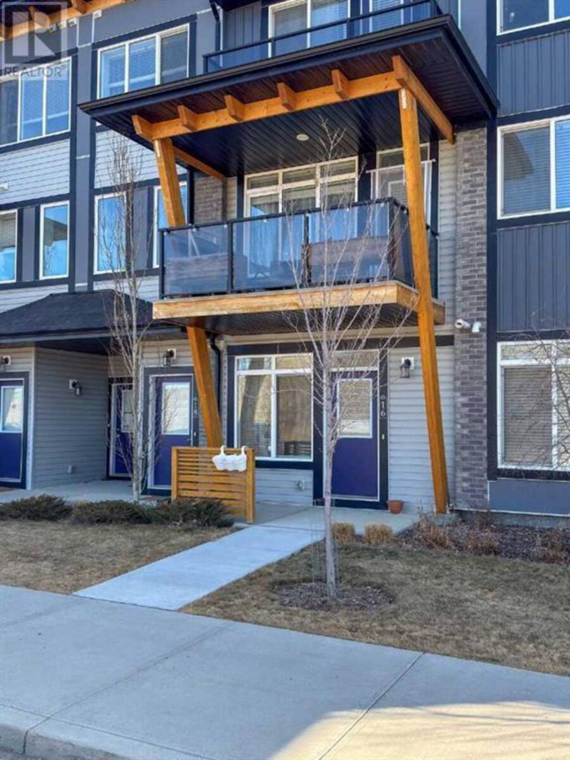 16 Savanna Passage NE Calgary