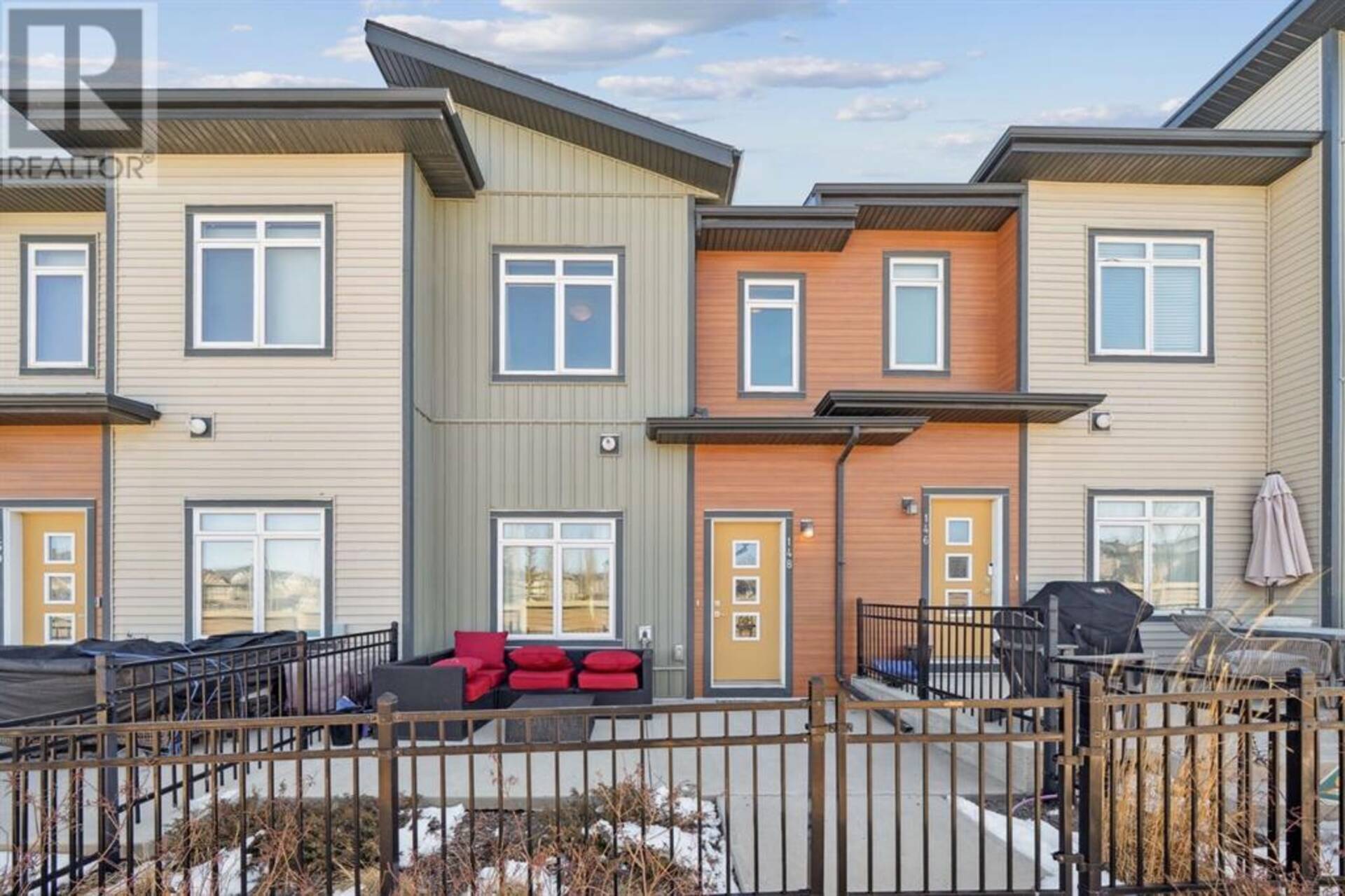 148 Sage Bluff Circle NW Calgary