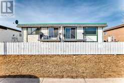 2217, 2219 48 Street SE Calgary