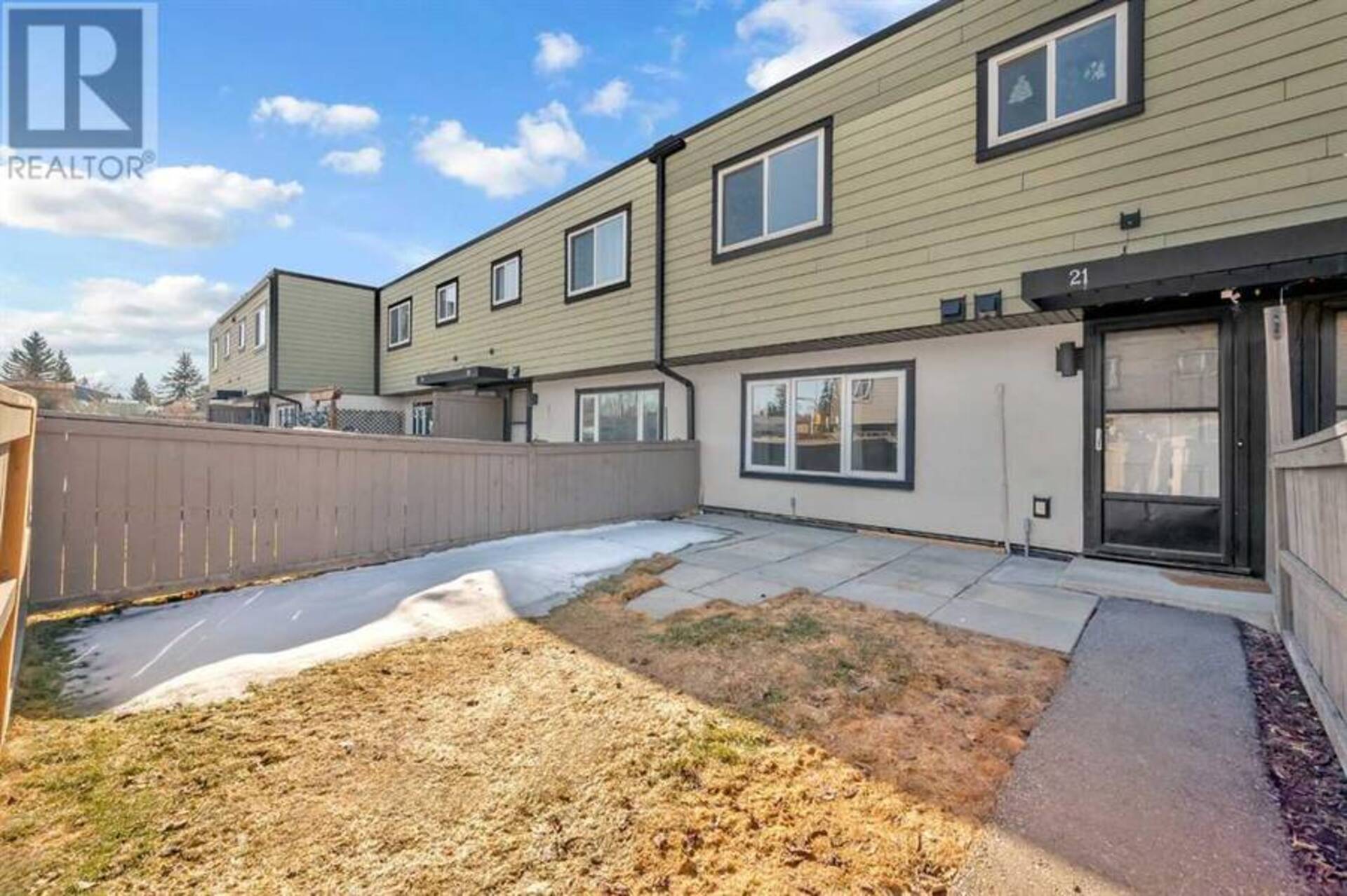 21, 3809 45 Street SW Calgary