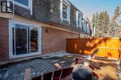 52, 330 Canterbury Drive SW Calgary