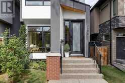 2006 48 Avenue SW Calgary