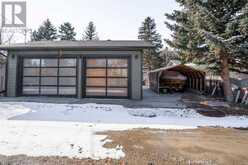 8012 33 Avenue NW Calgary