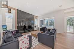 4635 22 Avenue NW Calgary