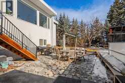 2517 Laurier Court SW Calgary