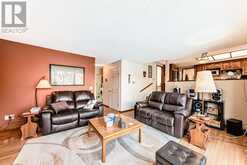 107 Wood Valley Bay SW Calgary