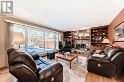 107 Wood Valley Bay SW Calgary