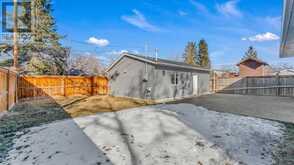 68 Kendall Place SW Calgary