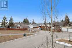 3569 69 Street NW Calgary