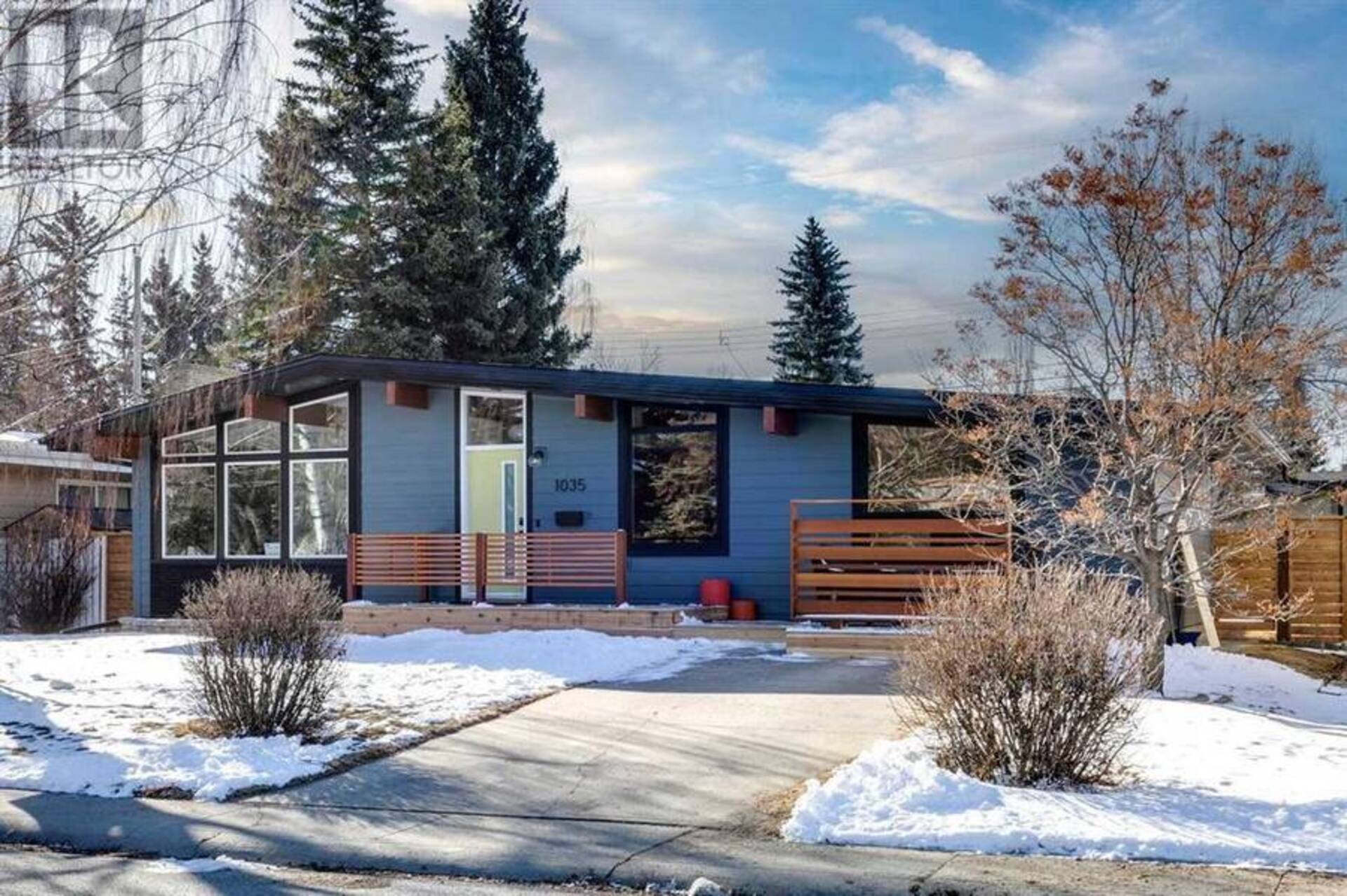 1035 78 Avenue SW Calgary