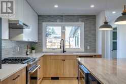 1035 78 Avenue SW Calgary