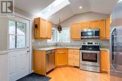 106 16 Street NW Calgary