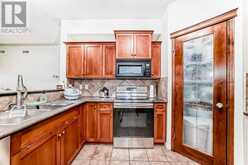 121, 30 Sierra Morena Landing SW Calgary