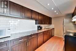 603, 629 Royal Avenue SW Calgary