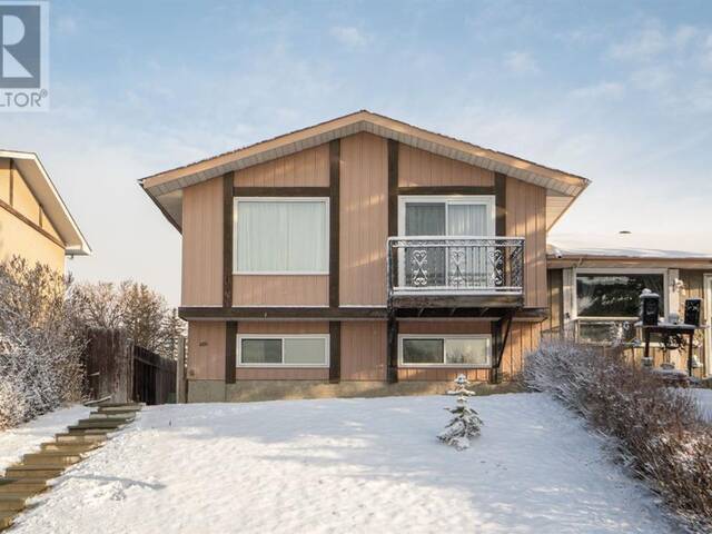 406 Pinehill Road NE Calgary