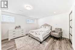 631 Seymour Avenue SW Calgary