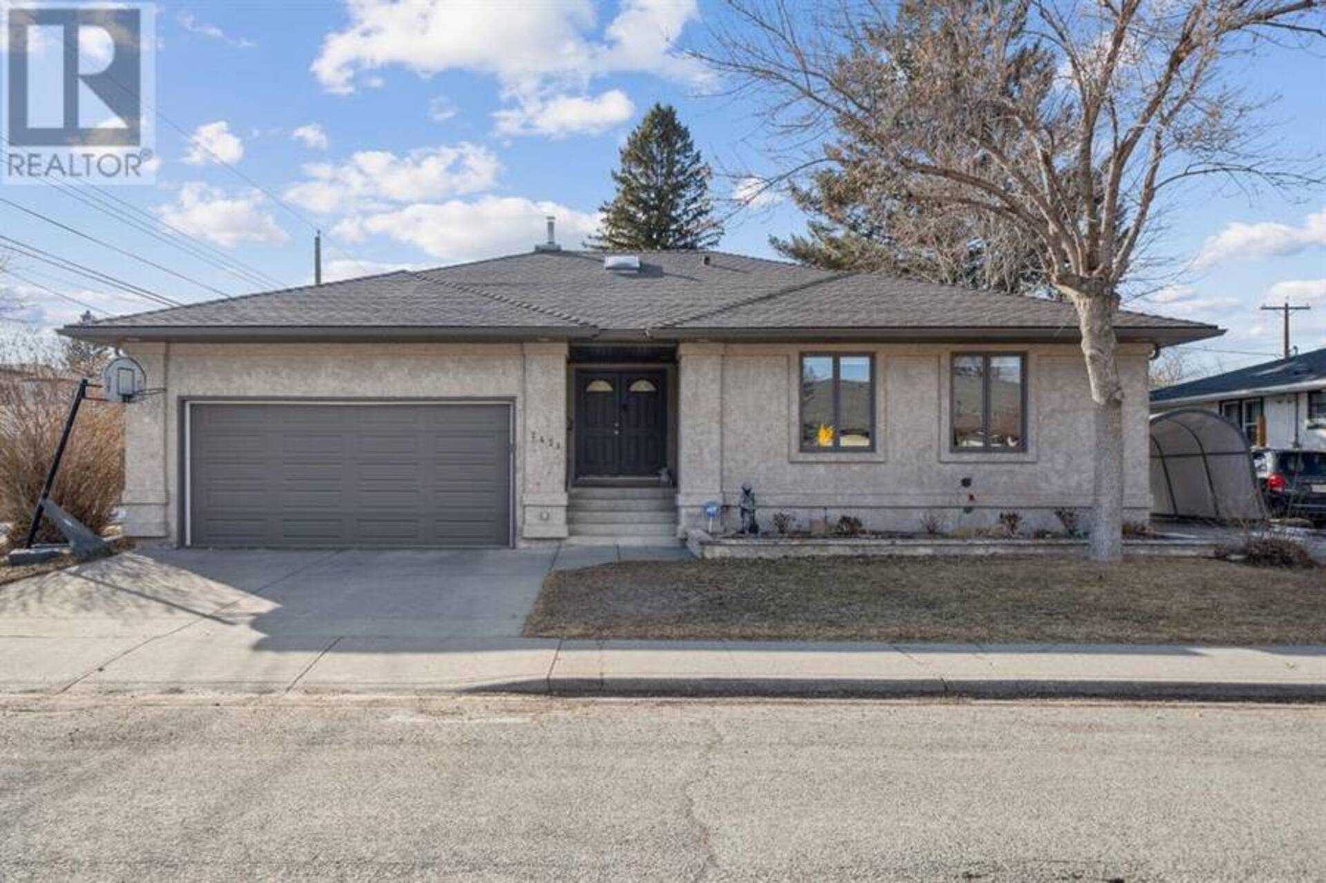 2421 18 Street NW Calgary