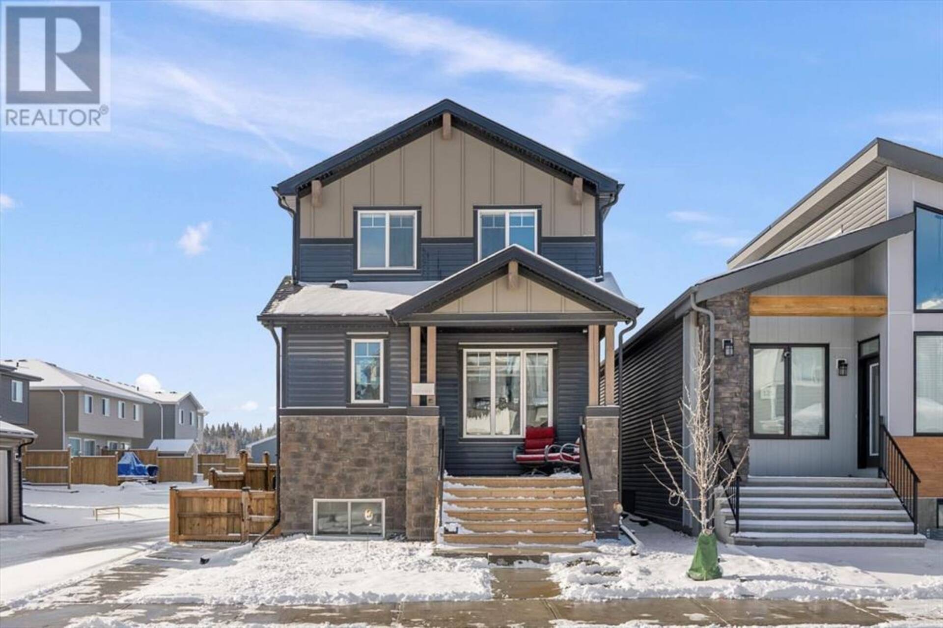 129 Rowmont Heath NW Calgary