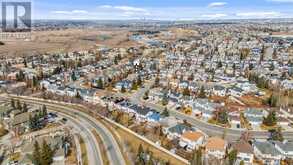 18 Mt Selkirk Place SE Calgary