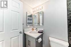 257 Everglen Rise SW Calgary