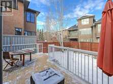 18 Evergreen Avenue SW Calgary