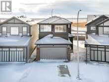 76 Magnolia Bay SE Calgary