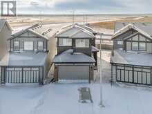 76 Magnolia Bay SE Calgary