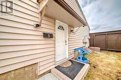 5, 6100 4 Avenue NE Calgary