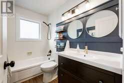 8319 Hawkview Manor Link NW Calgary