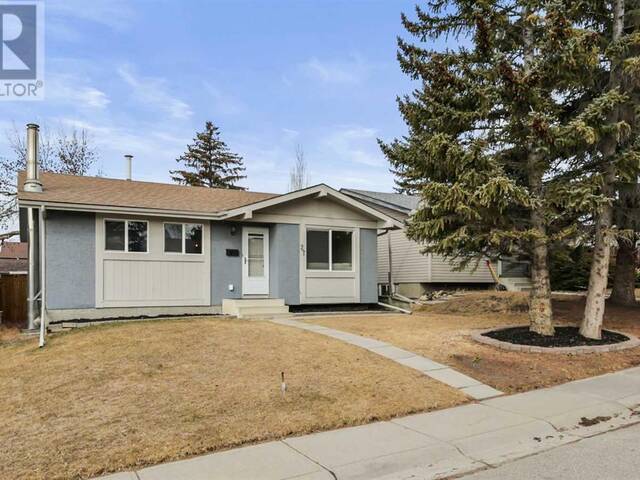 27 Ranchlands Crescent NW Calgary