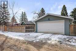 2236 Uxbridge Drive NW Calgary