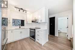 32, 2210 Oakmoor Drive SW Calgary