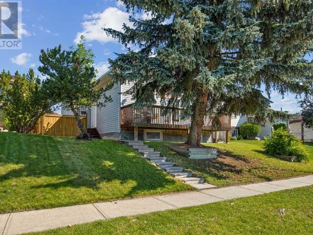 7135 Temple Drive NE Calgary Alberta