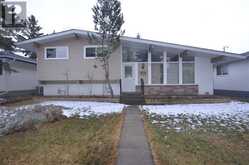 9 Armstrong Crescent SE Calgary