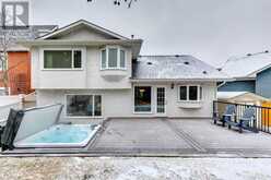 34 Woodbriar Place SW Calgary