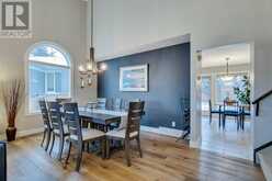 34 Woodbriar Place SW Calgary