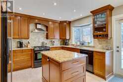 34 Woodbriar Place SW Calgary