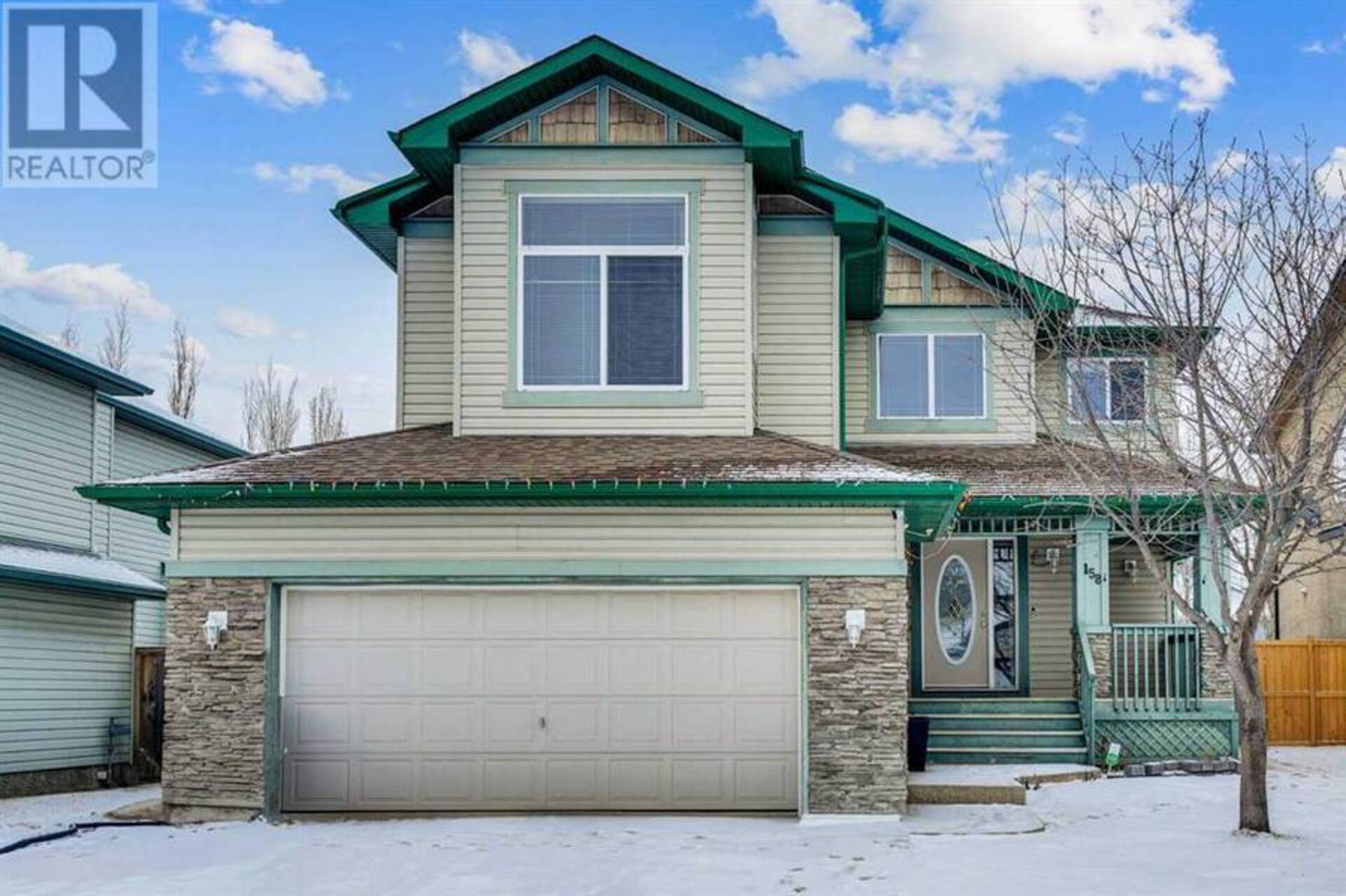 158 West Lakeview Crescent Chestermere